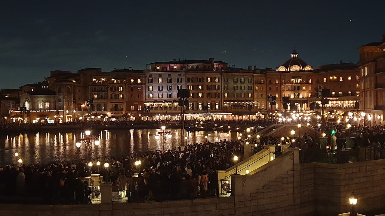 Tokyo DisneySea 25th Anniversary 'Sparkling Jubilee'