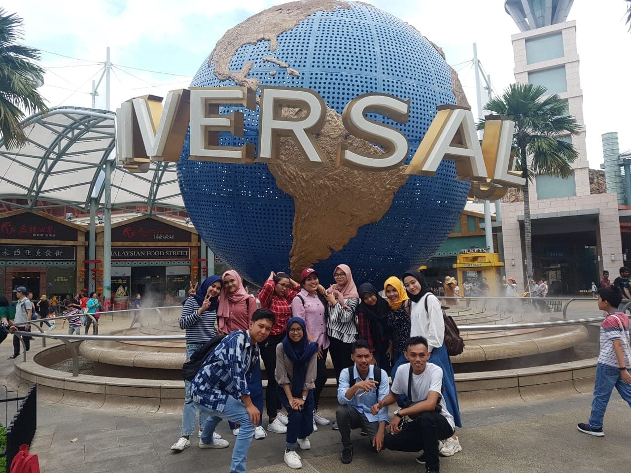 Universal Studios Japan 25th Anniversary 'Discover U!!!'