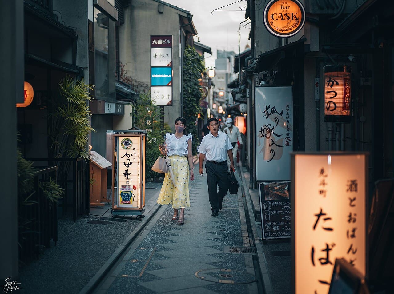 The narrow lantern-lit Pontocho alley lined with restaurants in Kyoto