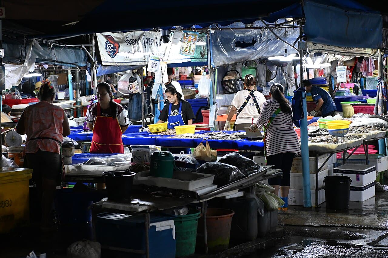 Yanagibashi Rengo Market