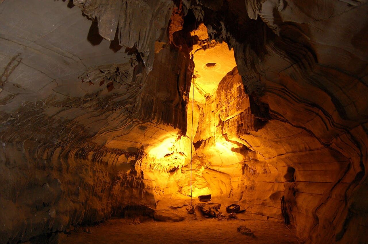Okinawa World (Cultural Kingdom & Gyokusendo Cave)